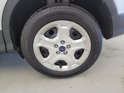 Used 2018 Ford Escape S FWD image 31