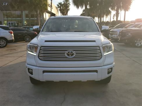 Used 2017 Toyota Tundra Platinum image 8
