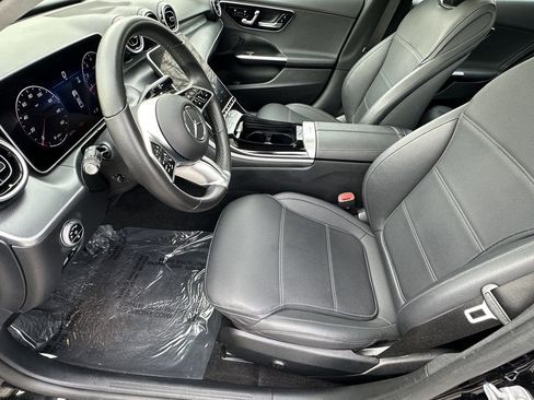 Certified 2025 Mercedes-Benz C 300 4MATIC Sedan image 10
