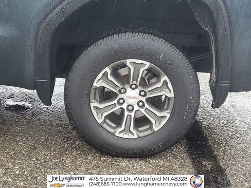 Certified 2020 GMC Sierra 1500 SLE w/ SLE Value Package image 33