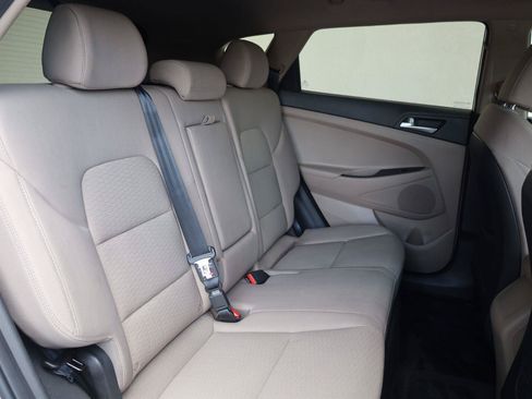 Used 2019 Hyundai Tucson SE FWD image 21