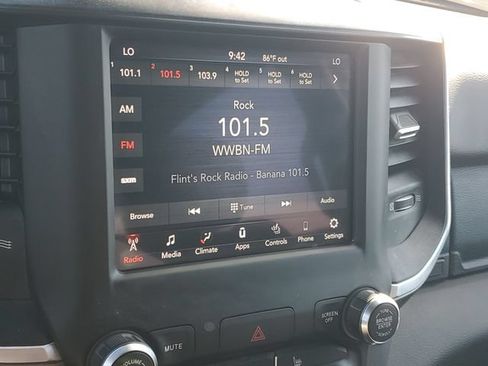 Used 2020 RAM 1500 Big Horn AWD/4WD image 26