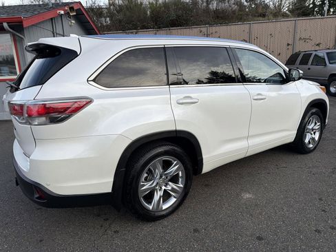 Used 2015 Toyota Highlander Limited Platinum image 7