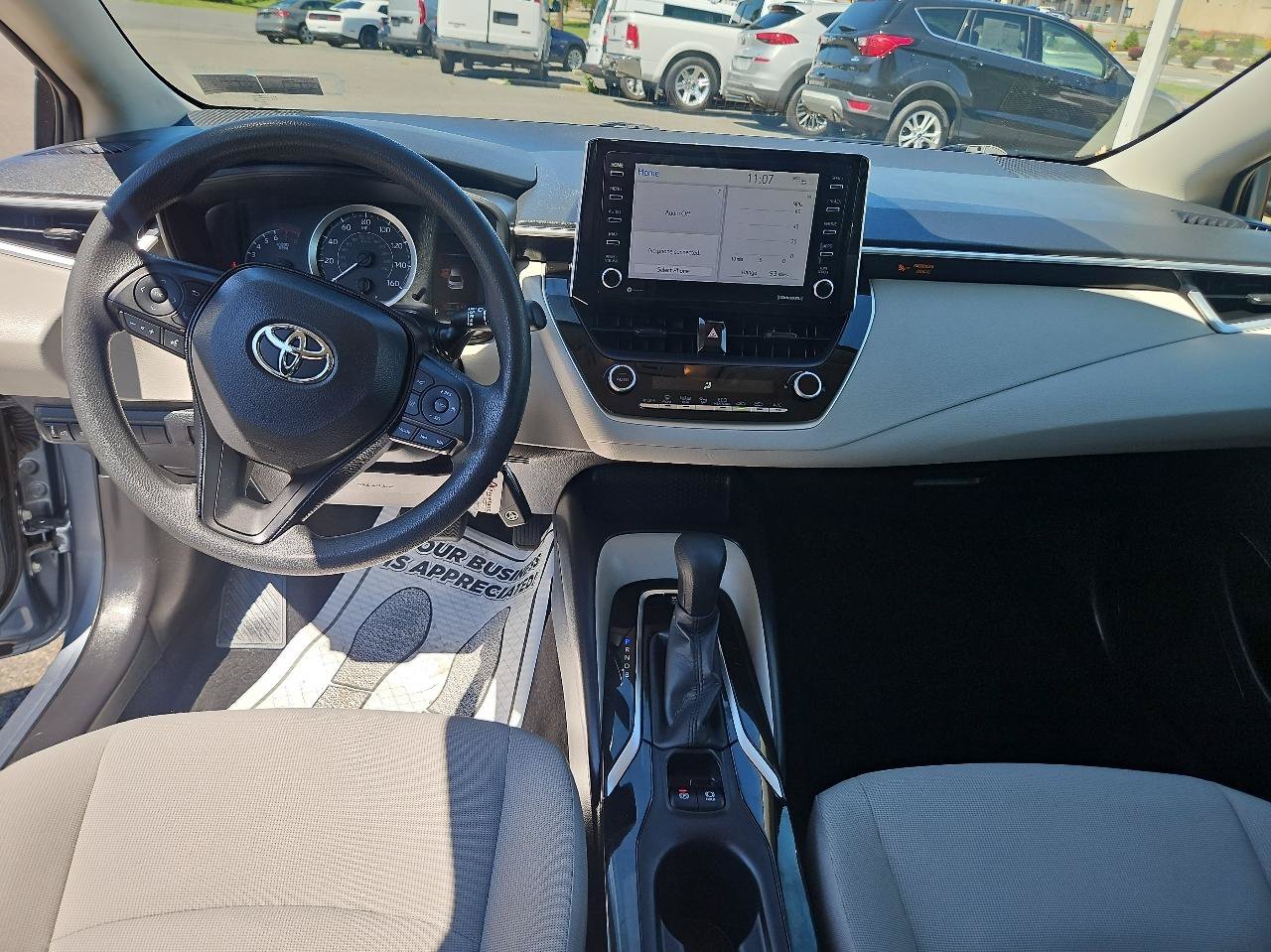 Used 2021 Toyota Corolla LE FWD image 21