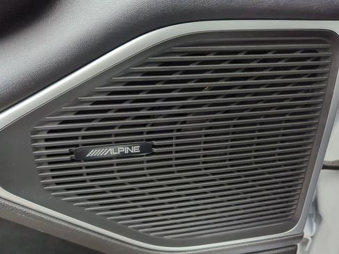 Used 2024 Jeep Wagoneer L Series III w/ Flexible Seating Group image 47