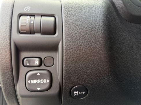 Used 2012 Subaru Forester 2.5X Premium AWD/4WD image 19