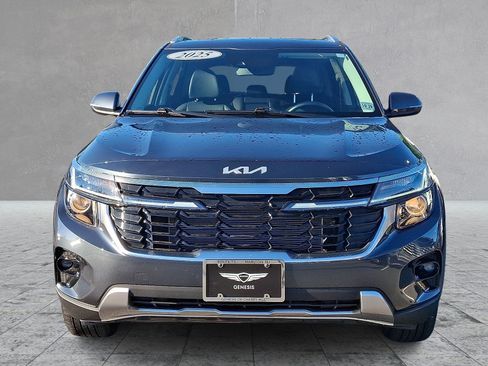 Used 2025 Kia Seltos EX w/ EX Sunroof Package AWD/4WD image 2