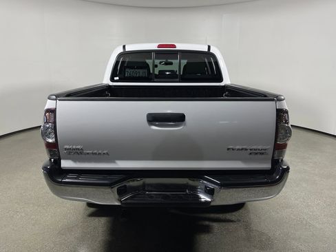 Used 2013 Toyota Tacoma PreRunner w/ SR5 Pkg image 4