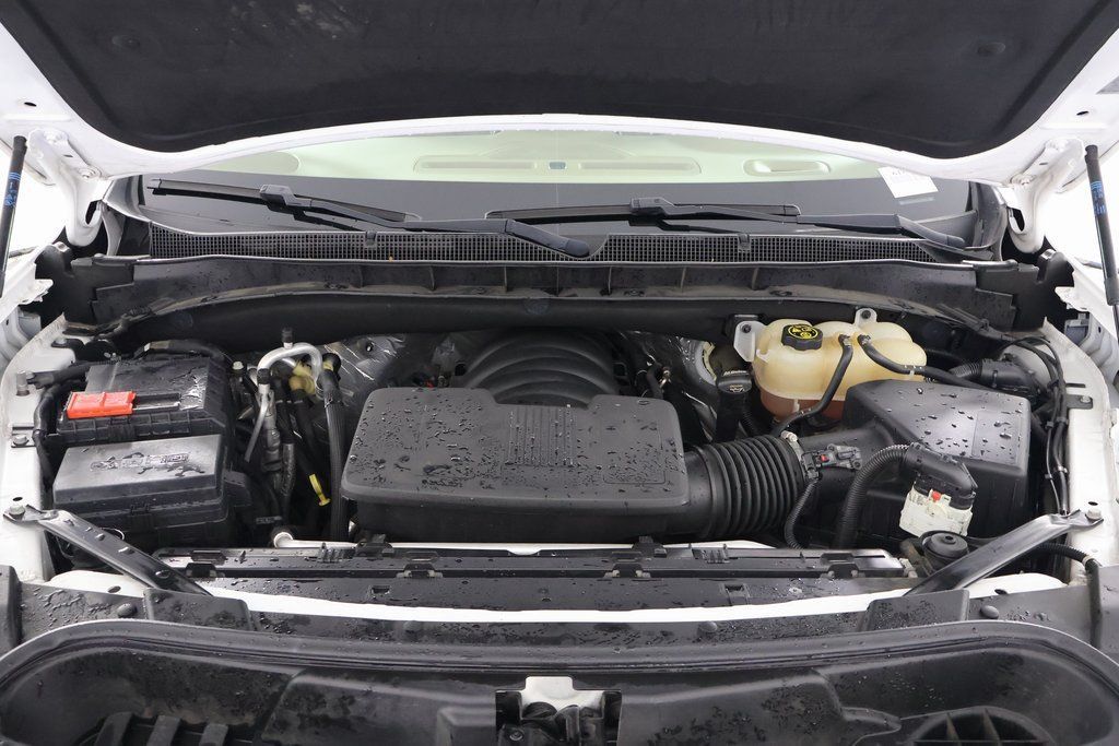 Used 2022 Chevrolet Tahoe Premier AWD/4WD image 16