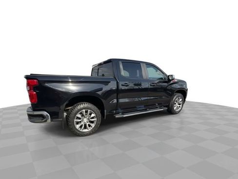 Used 2021 Chevrolet Silverado 1500 LT AWD/4WD image 8