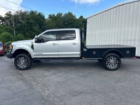 Used 2017 Ford F350 Lariat w/ FX4 Off-Road Package AWD/4WD image 9