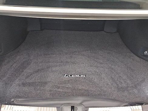 Used 2022 Lexus ES 350 Ultra Luxury w/ Accessory Package 2 image 17