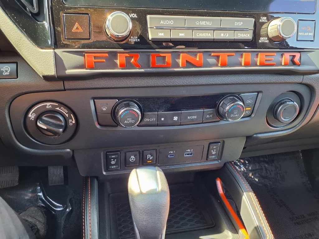 Used 2026 Nissan Frontier PRO-4X AWD/4WD image 10