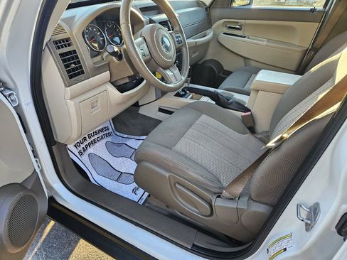 Used 2012 Jeep Liberty Sport w/ Popular Equipment Group image 11