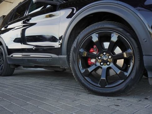 Used 2022 Ford Explorer ST w/ Equipment Group 401A AWD/4WD image 11