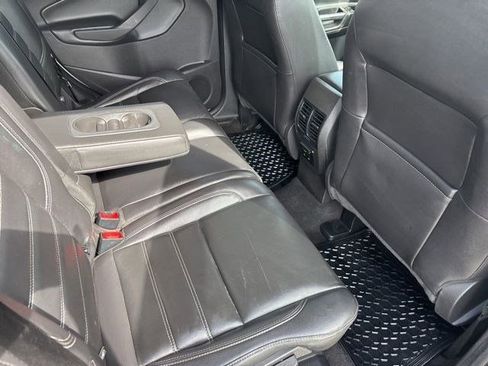 Used 2017 Ford Escape SE w/ Equipment Group 201A AWD/4WD image 35