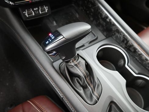 Used 2025 Dodge Durango SRT Hellcat AWD/4WD image 22