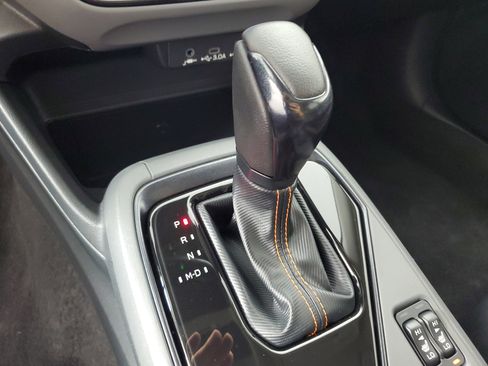 Used 2025 Subaru Crosstrek 2.5i Limited w/ Crosstrek Mirror Package image 20