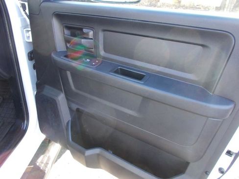 Used 2017 RAM 2500 Tradesman w/ Popular Equipment Group image 28