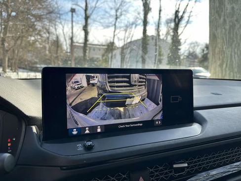 Used 2023 Honda Accord Sport image 18