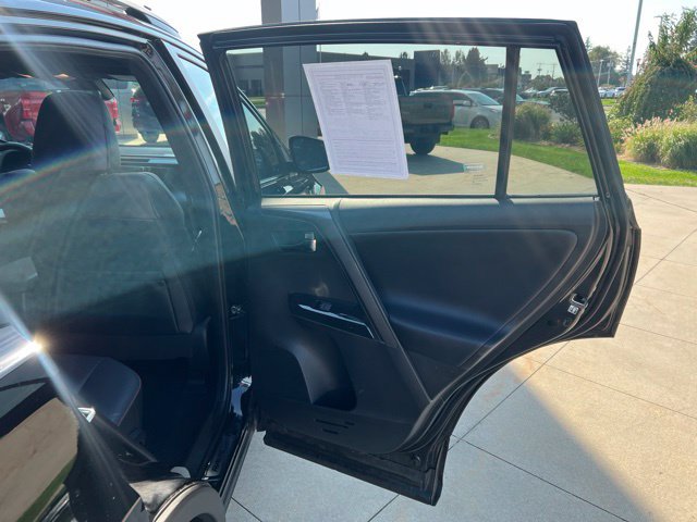 Used 2018 Toyota RAV4 SE w/ Power Extra Value Package AWD/4WD image 32