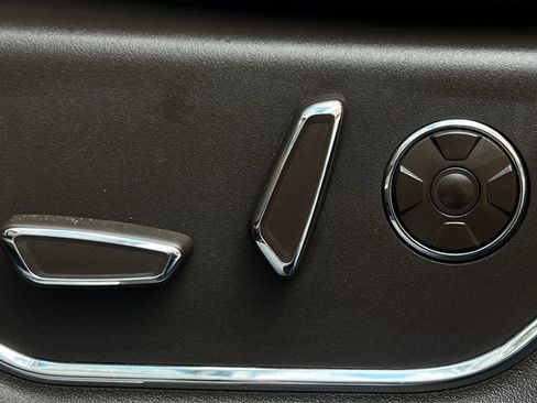 Used 2017 Ford F150 King Ranch w/ Equipment Group 601A Luxury image 50