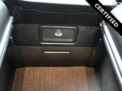 New 2026 Mercedes-Benz C 300 Sedan image 4
