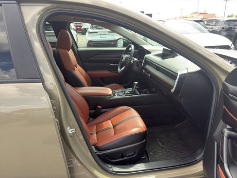 Used 2024 MAZDA CX-50 Meridian Edition AWD/4WD image 19