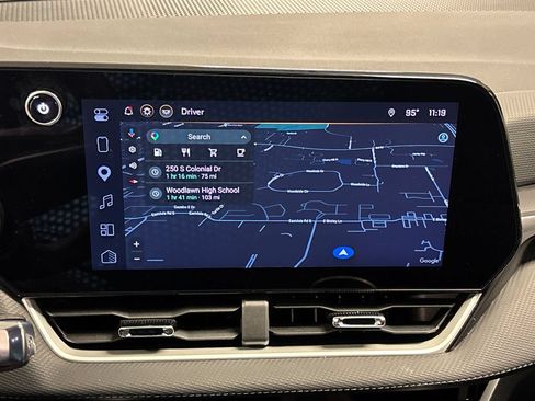 Used 2026 Chevrolet Equinox LT FWD image 36