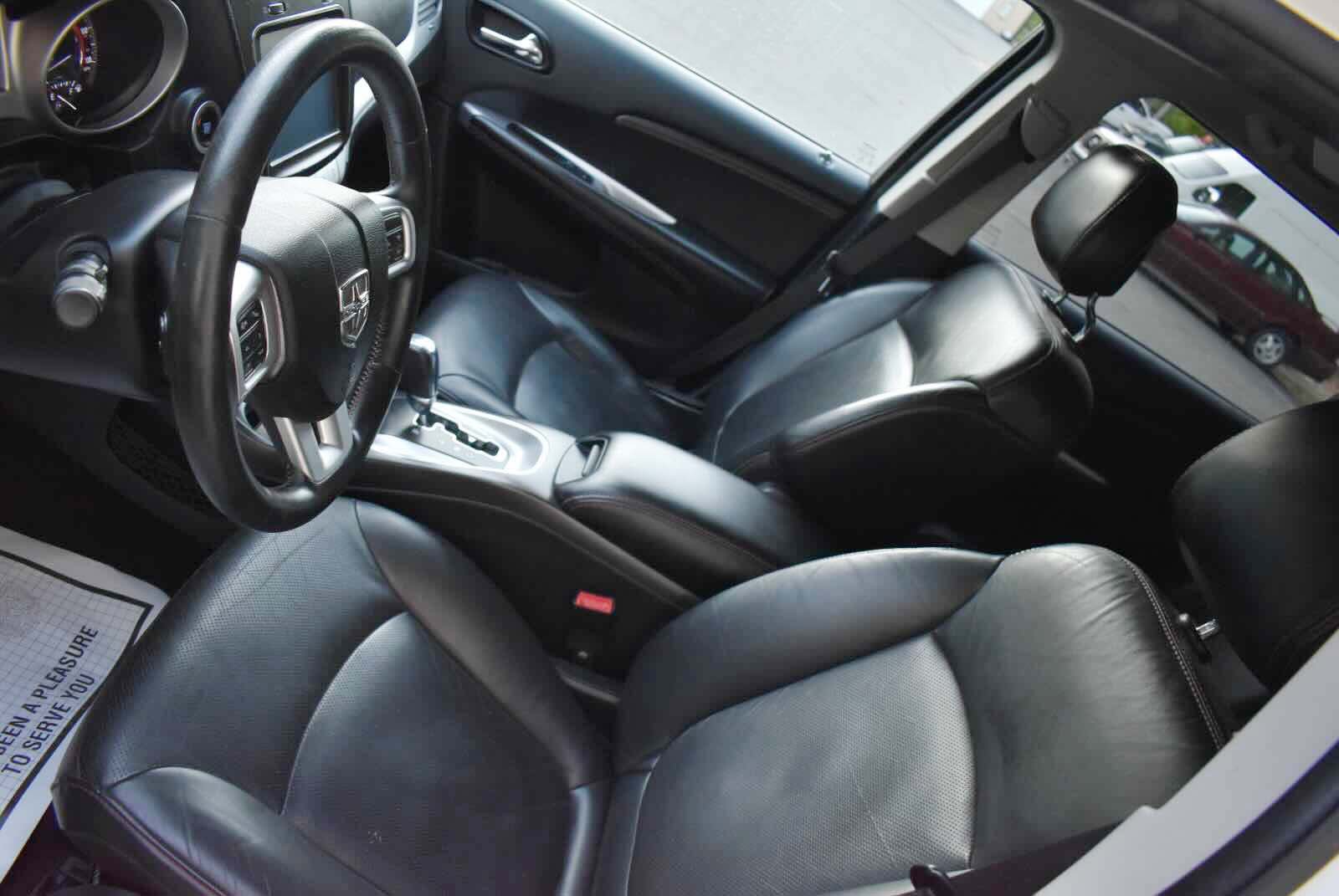 Used 2017 Dodge Journey GT FWD image 9