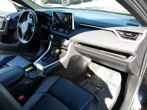 Used 2021 Toyota RAV4 XSE w/ XSE Grade Weather Package AWD/4WD image 14
