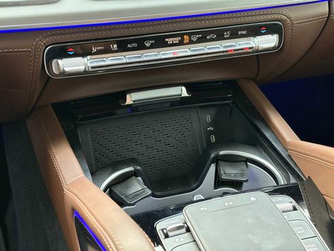 Certified 2025 Mercedes-Benz GLE 53 AMG 4MATIC image 18