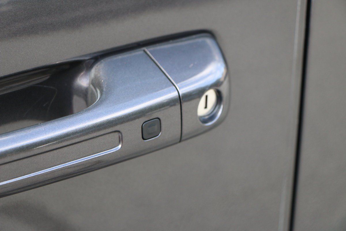Used 2022 RAM 1500 Laramie AWD/4WD image 16