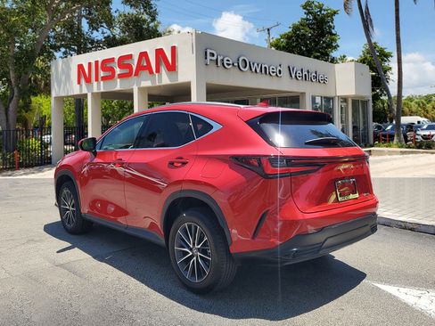 Used 2024 Lexus NX 250 NX 250 image 6