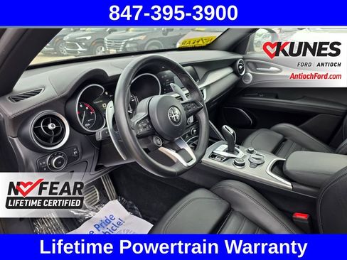 Used 2023 Alfa Romeo Stelvio Veloce AWD/4WD image 21