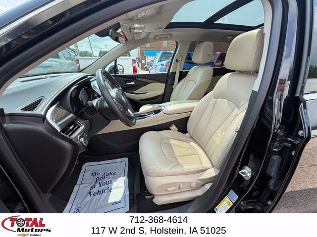 Used 2020 Buick Envision Essence w/ Experience Buick Package AWD/4WD image 11