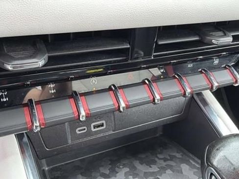 Certified 2023 GMC Canyon AT4X AWD/4WD image 25