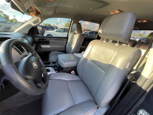 Used 2008 Toyota Sequoia SR5 image 15