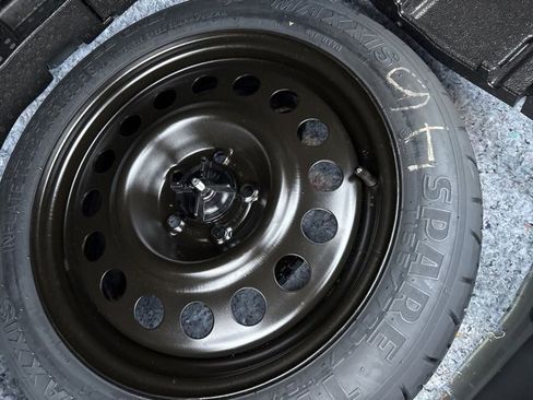 Used 2023 Ford Escape ST-Line w/ Tech Pack #1 image 16