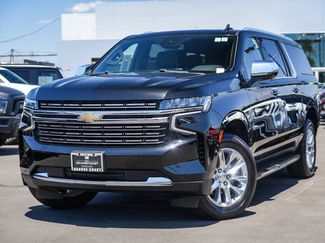 Used 2024 Chevrolet Suburban Premier AWD/4WD video 1