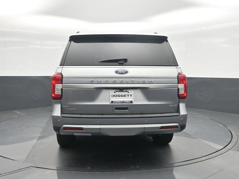 Used 2024 Ford Expedition Max XLT RWD image 17