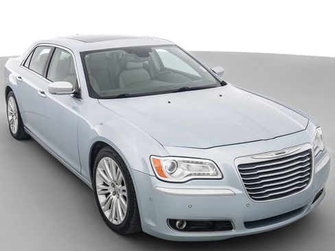 Used 2013 Chrysler 300 C Luxury Series w/ Harman Kardon Audio Group RWD image 1