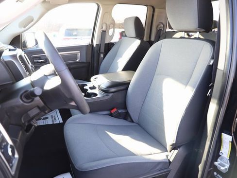 Used 2024 RAM 1500 Classic SLT image 12