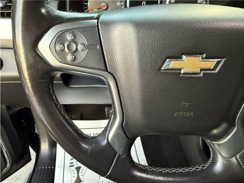 Used 2017 Chevrolet Suburban LS image 38