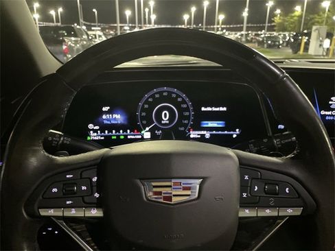 Used 2022 Cadillac Escalade Premium Luxury w/ Performance Package image 17