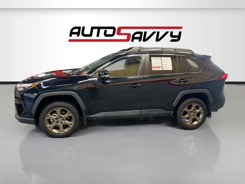 Used 2023 Toyota RAV4 AWD Hybrid image 4