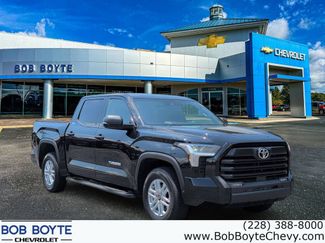 Used 2025 Toyota Tundra SR5 w/ SR5 Convenience Package RWD video 1