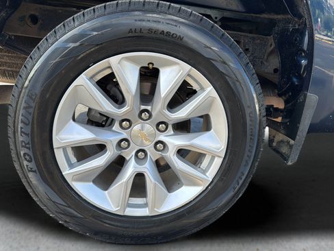 Used 2022 Chevrolet Silverado 1500 Custom RWD image 19