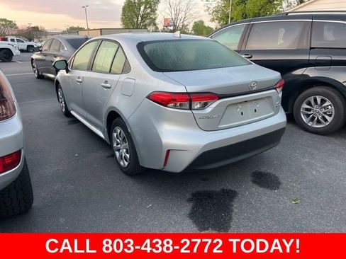 Used 2026 Toyota Corolla LE image 3