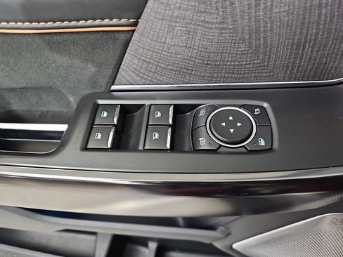 Used 2021 Ford F150 Platinum image 30